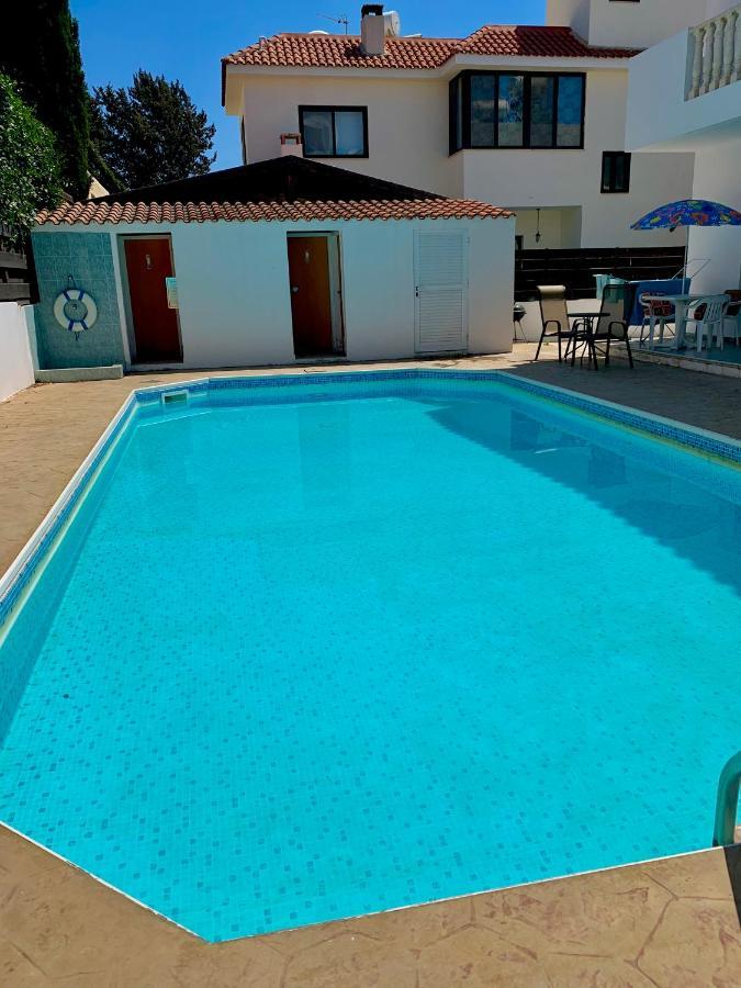 Ferienwohnung Diana Townhouse 1 Paphos Exterior foto